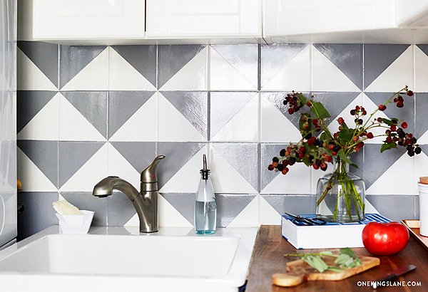 backsplash diy revamp old tile backslash onekingslane