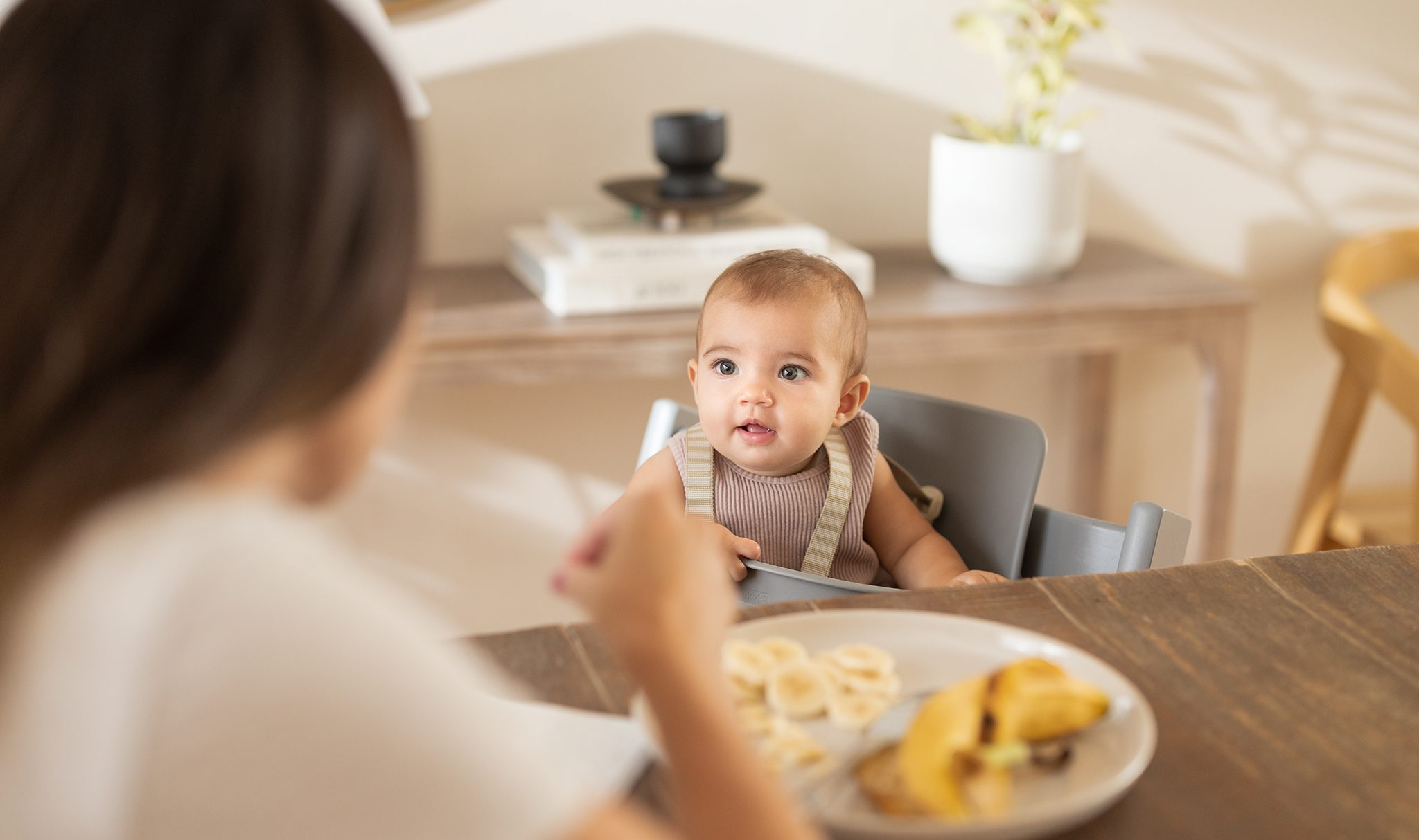 baby eating