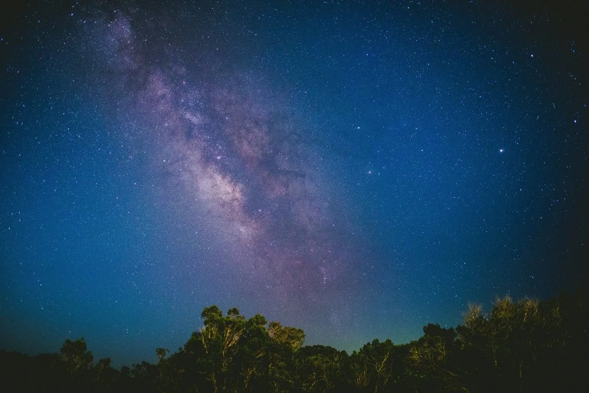 Shooting Stars: The Anthems That Light Up the Night Sky
