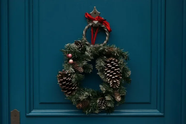 Innovative Christmas Tree Wall Hanger Solutions for Small Spaces
